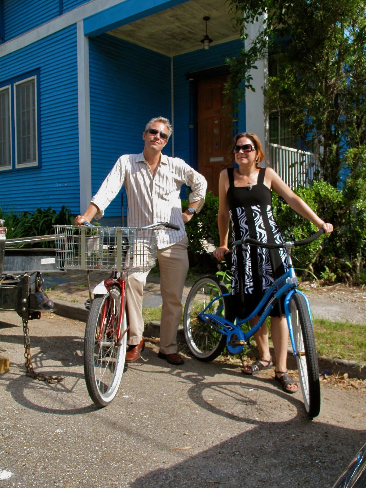 John and Colleen with bikes in New Orleans 2011